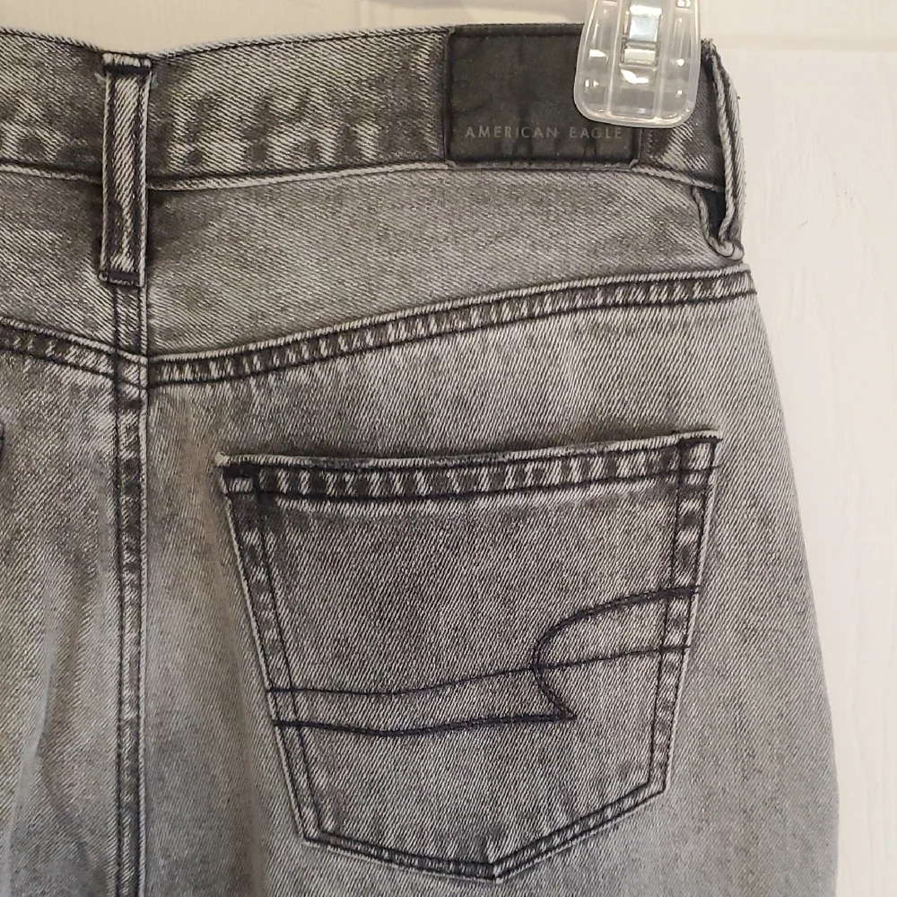 American Eagle Outfitters Gray Crop Ankle Jeans - Picture 5 of 7